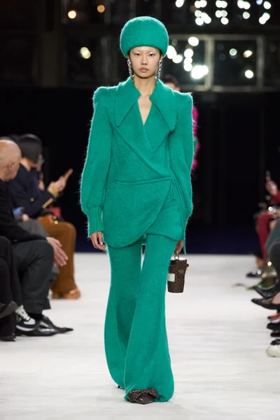 Look 20